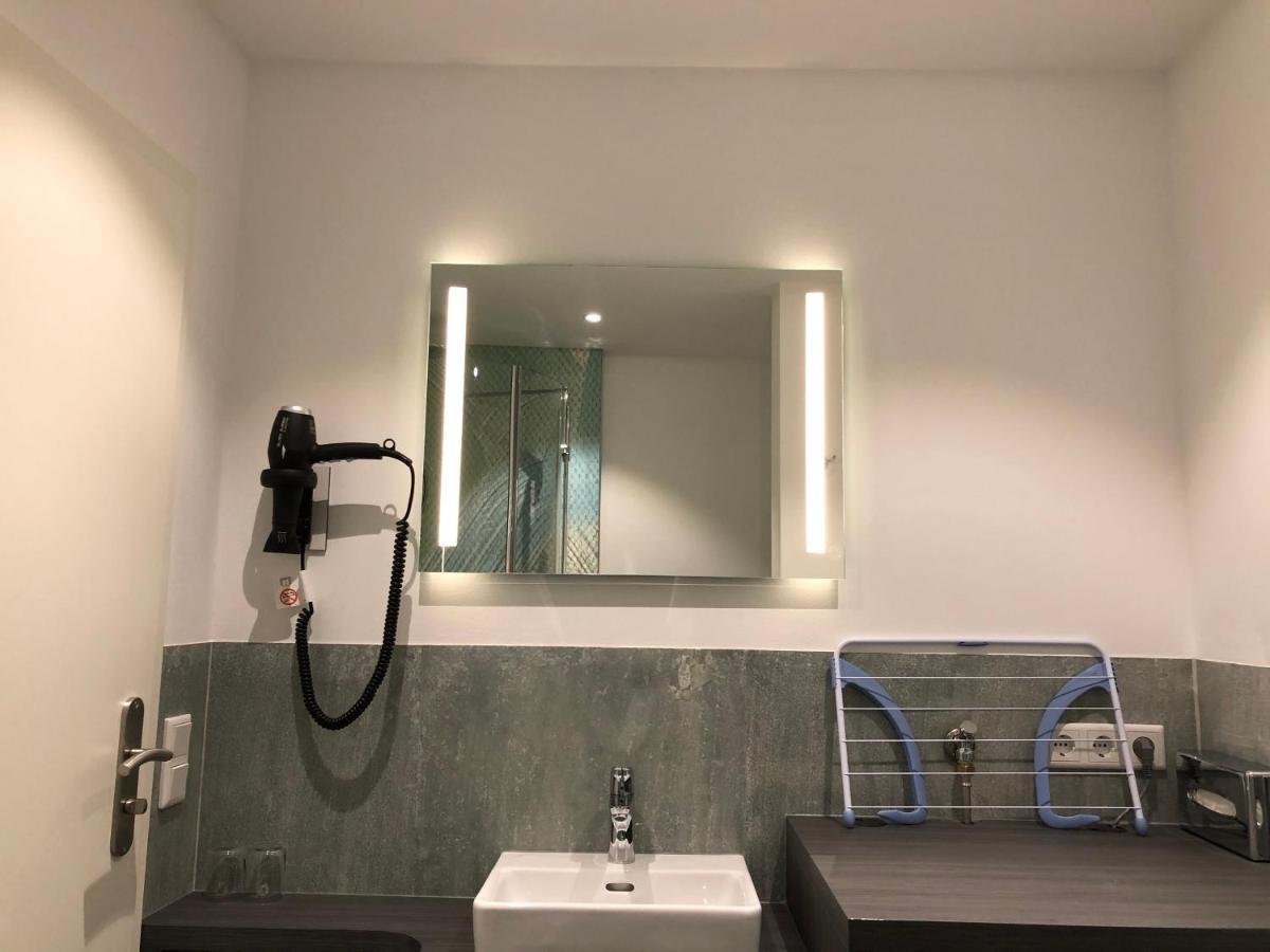 Appartements Am Schloss Tuebingen Luaran gambar